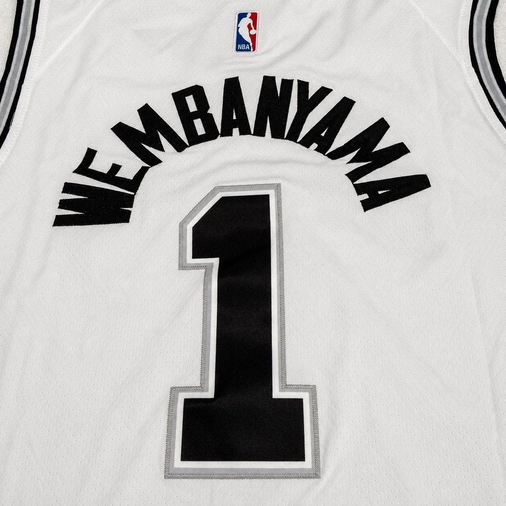 NWT Nike San Antonio Spurs Victor Wembanyama #1 White NBA Swingman Jersey L /50 - Picture 4 of 6
